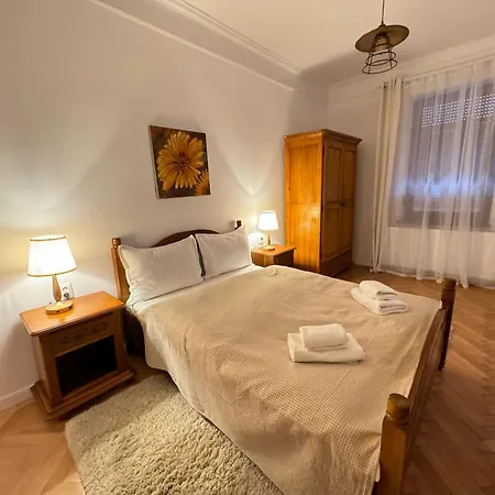 City Charm Apartment *