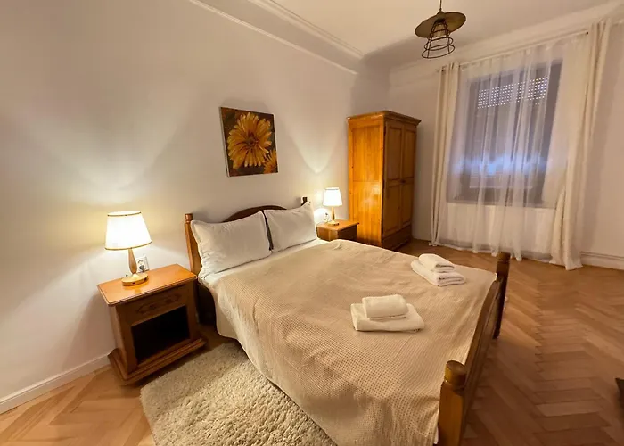 City Charm Apartment *